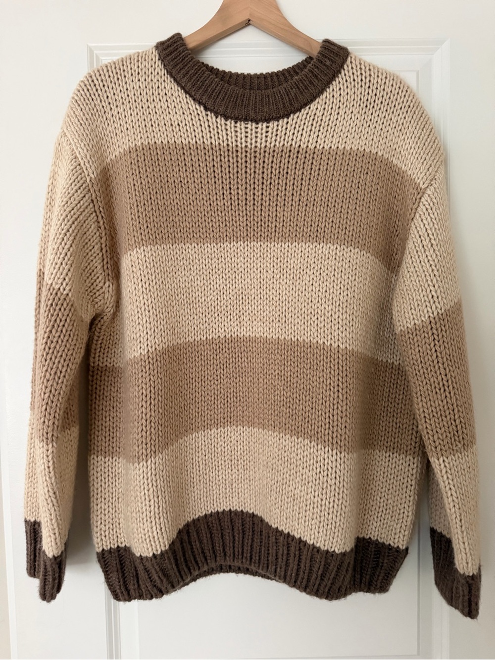 Women's Striped Crewneck Sweater in Beige & Brown